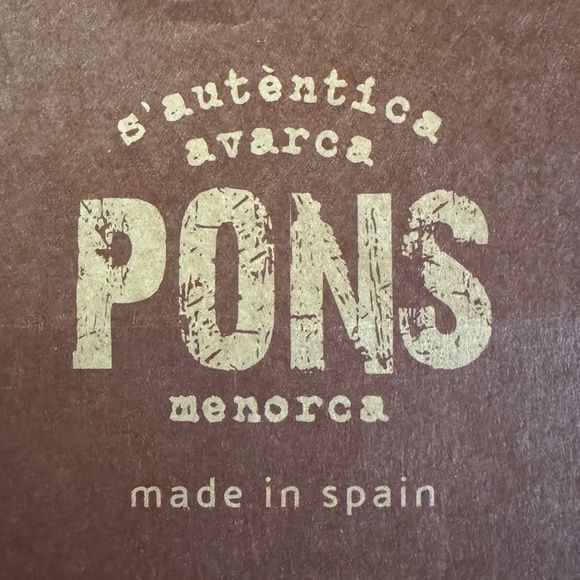 PONS Avarcas Classic Sandals - Picture 10 of 14